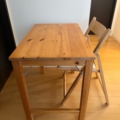 【無印良品】　折りたたみテーブルと椅子のセットの画像