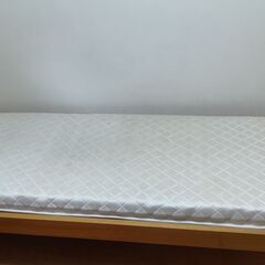 無印良品の2段ベッド　ハシゴ、マットレスつきの画像