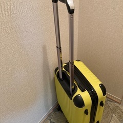 （お譲り先決まりました）スーツケースの画像