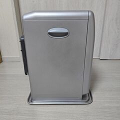 🌕️🔴🔵無料🌕️🔵🔴ダイニチブルーヒーター♥️2011年製造の画像