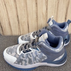 ハイカットスニーカー　くすみパステルの画像