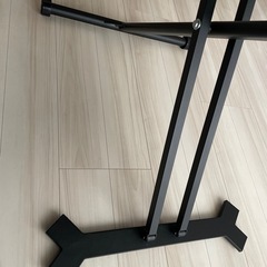 円形テーブル　昇降式　折り畳み可能の画像