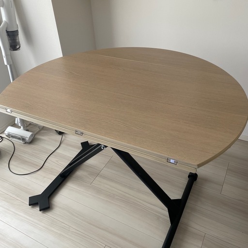 円形テーブル　昇降式　折り畳み可能