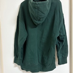 adidas ダークグリーン パーカーの画像