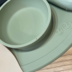 ベビー　エプロン　赤ちゃん　お皿　マグ　の画像