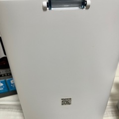 カメラ付き自動給餌器の画像