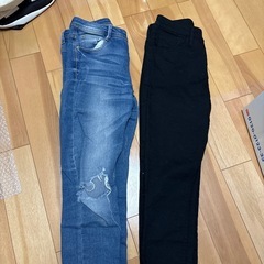 ジーンズ4本　Mサイズの画像