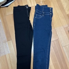 ジーンズ4本　Mサイズの画像