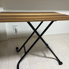 昇降式テーブル売りますの画像