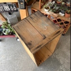 りんご箱 DIY 100均 カスタマイズ 本棚や整理箱 植物 ガーデニング等にいかがですかの画像