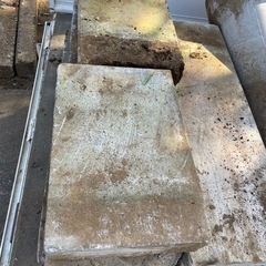 様々な石　コンクリート　鉄骨ありの画像