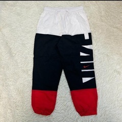 NIKE セットアップ ナイロンジャケットの画像