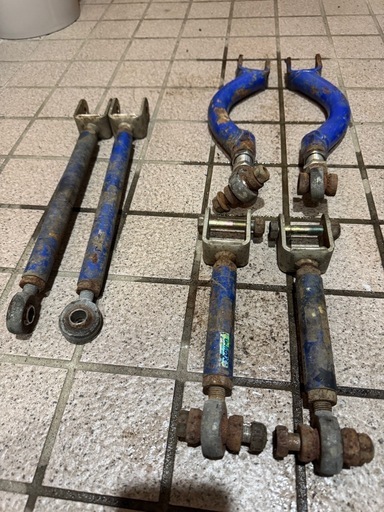 D-MAX 日産マルチリンク用 リアアーム3点