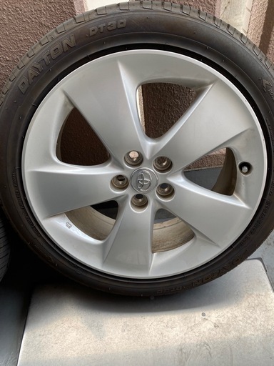 値下げ　30プリウスツーリングホイールとタイヤセット