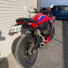 【CBR650R】2020年式 17400km バーハンドル仕様 車検丸2年付きの画像