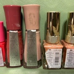 セルフネイル　ネイルシール　マニキュア　未使用品もありの画像