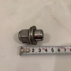 トヨタ純正ナット 20個の画像