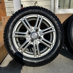 Nワゴン　2024年製ブリヂストンスタッドレス　ブリザックVRX2の画像