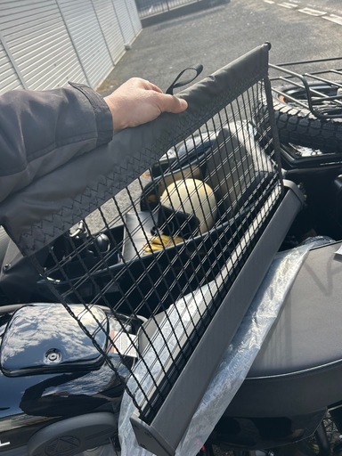 ボルボ純正XC70 リヤラゲッチ用ネット