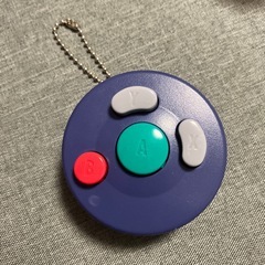 NINTENDOガチャ ゲームキューブキーホルダーの画像