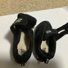 【14.0】スニーカー 黒　の画像