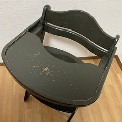 ベビーチェア ハイチェア　股ベルト・背もたれ・取り外し可能なテーブル付　7ヶ月〜の画像