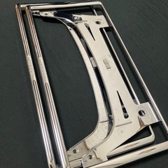 🉐半額【NISSAN】ナンバーフレームの画像