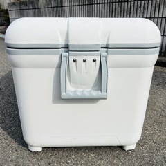 大型クーラーボックス 釣り アウトドア タイヤ付き ラムセス 100L 鰤 鮪 の画像