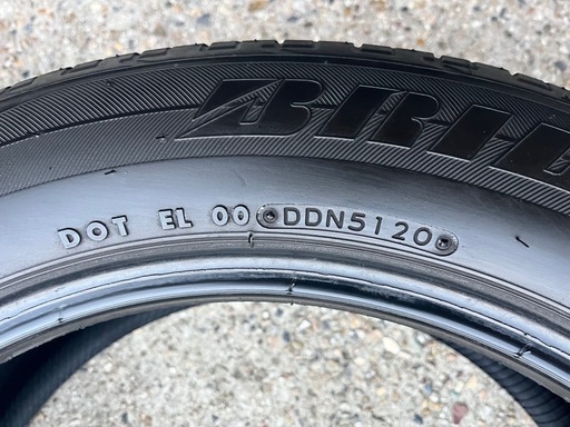 ブリヂストン　デューラー225/55R18バリ山！4本タイヤ！