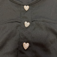 ハートボタン レイヤード風　トップスの画像