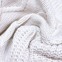 オフショル　ニットの画像