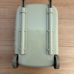 3COINS キッズ キャリーケース 軽量プラスチック製 割れありの画像