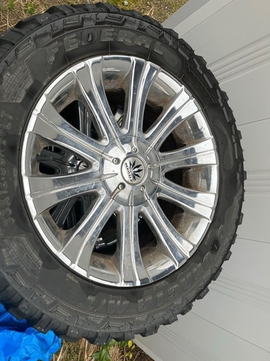 クリムソン　マーテルレオン