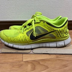 Nike Free 5.0 蛍光イエロー　スニーカー　28㎝の画像