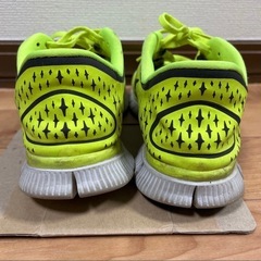 Nike Free 5.0 蛍光イエロー　スニーカー　28㎝の画像