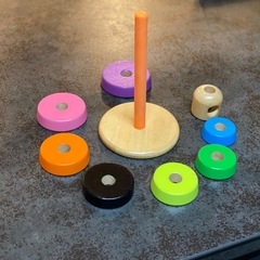 引き取り限定　スタッキングタワー　知育玩具の画像