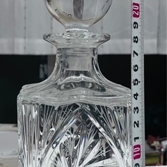 カットガラスデキャンタの画像