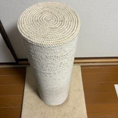 猫用　爪とぎポールの画像