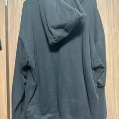 【L】GU polaroid/ポラロイドコラボ　プルオーバー　パーカー　黒の画像