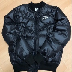 美品　ナイキ　ボンバージャケットの画像