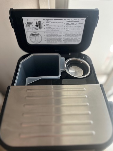【超美品】DeLonghi エスプレッソマシン EC260.BK ブラック