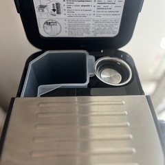 【超美品】DeLonghi エスプレッソマシン EC260.BK ブラックの画像