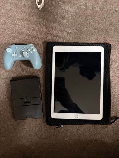 iPad 8世代　32GB Wi-Fiセルラーモデル　simフリー