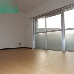 10800万 12.6% 土地積算15500万 建物積算4324万 RC 築37年 地積4428平米 3DK53平米等 太陽光付 駐車場37台 近鉄五十鈴川駅 三重県伊勢市中村町 - 伊勢市