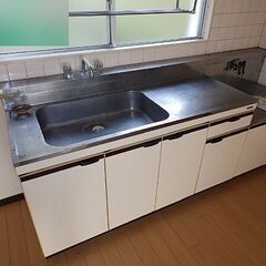 10800万 12.6% 土地積算15500万 建物積算4324万 RC 築37年 地積4428平米 3DK53平米等 太陽光付 駐車場37台 近鉄五十鈴川駅 三重県伊勢市中村町 - 不動産売買（マンション/一戸建て）