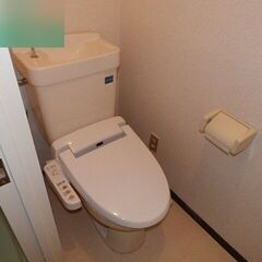 10800万 12.6% 土地積算15500万 建物積算4324万 RC 築37年 地積4428平米 3DK53平米等 太陽光付 駐車場37台 近鉄五十鈴川駅 三重県伊勢市中村町 - 不動産