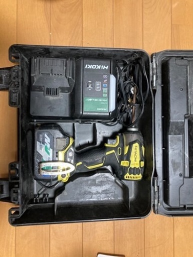 HITACHI インパクトドライバー　18V
