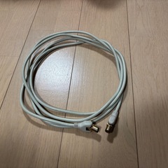 テレビのアンテナケーブル3mの画像