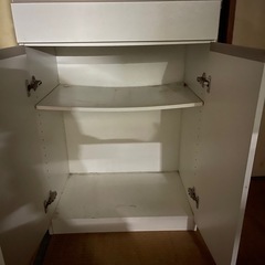食器棚の画像