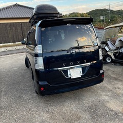 ToyotaヴォクシーAZR60平成18年式 車検付令和9年4月まで の画像